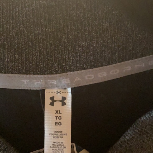 Under Armour zip up jacket - Picture 3 of 6